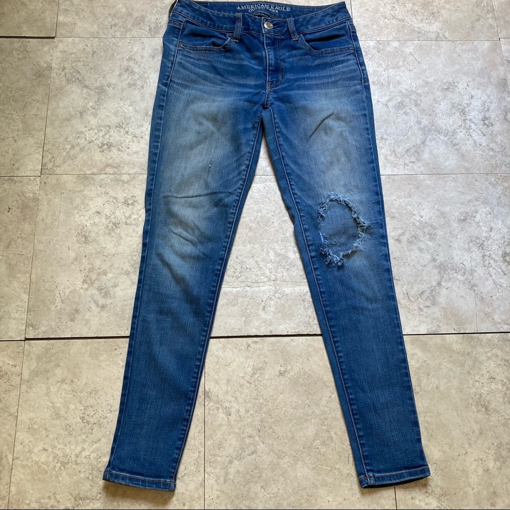 American Eagle Ripped Super Stretch Jegging Jeans